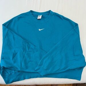 Nike Blue Crewneck Sweater with Ribbed Cuffs